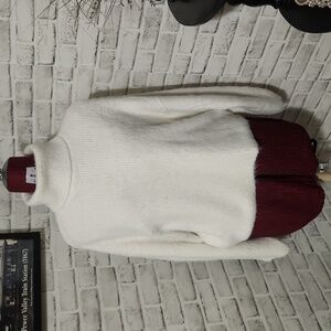 H&M Soft White Turtleneck Sweater